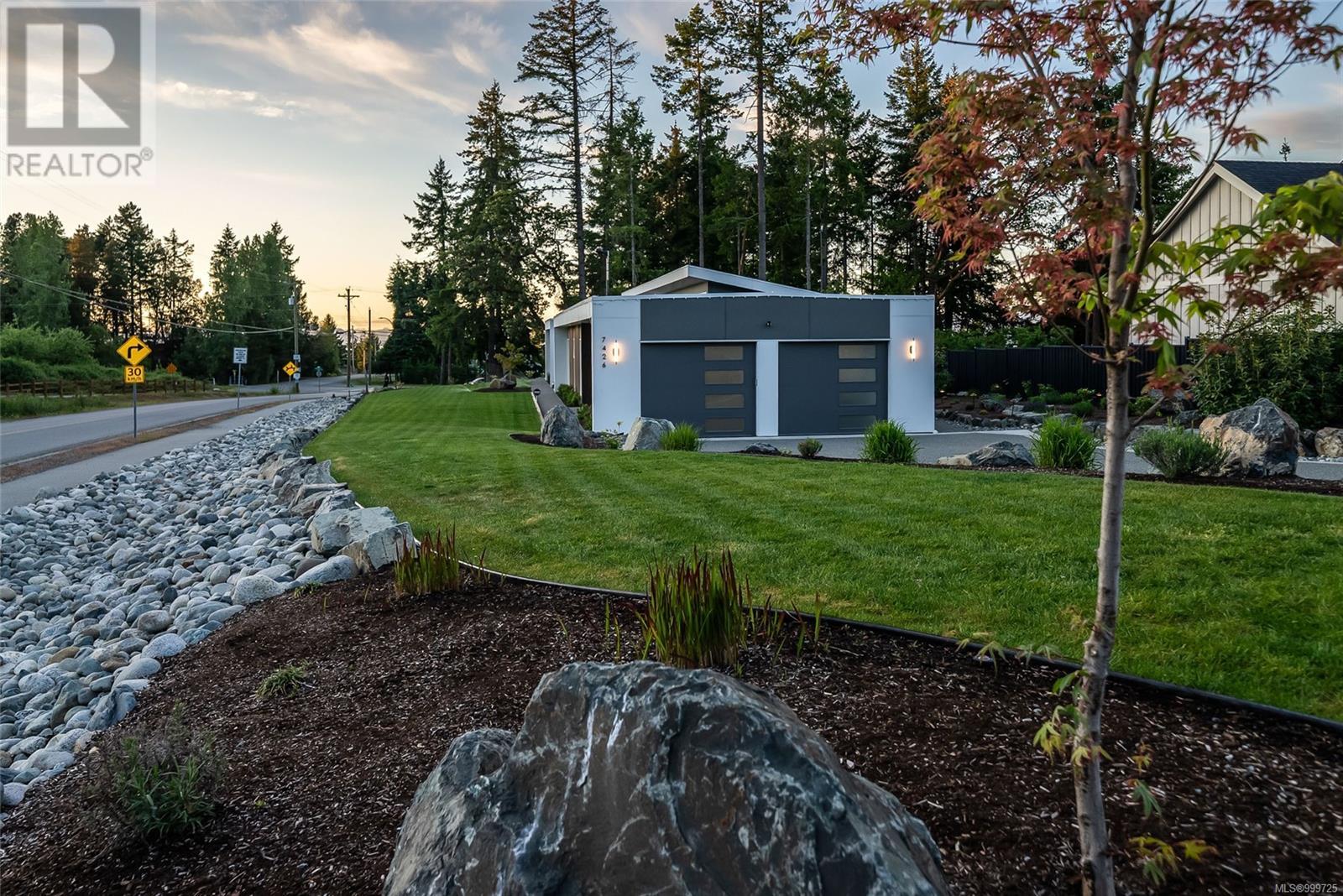 Property at 7426 Spence's Way image 2