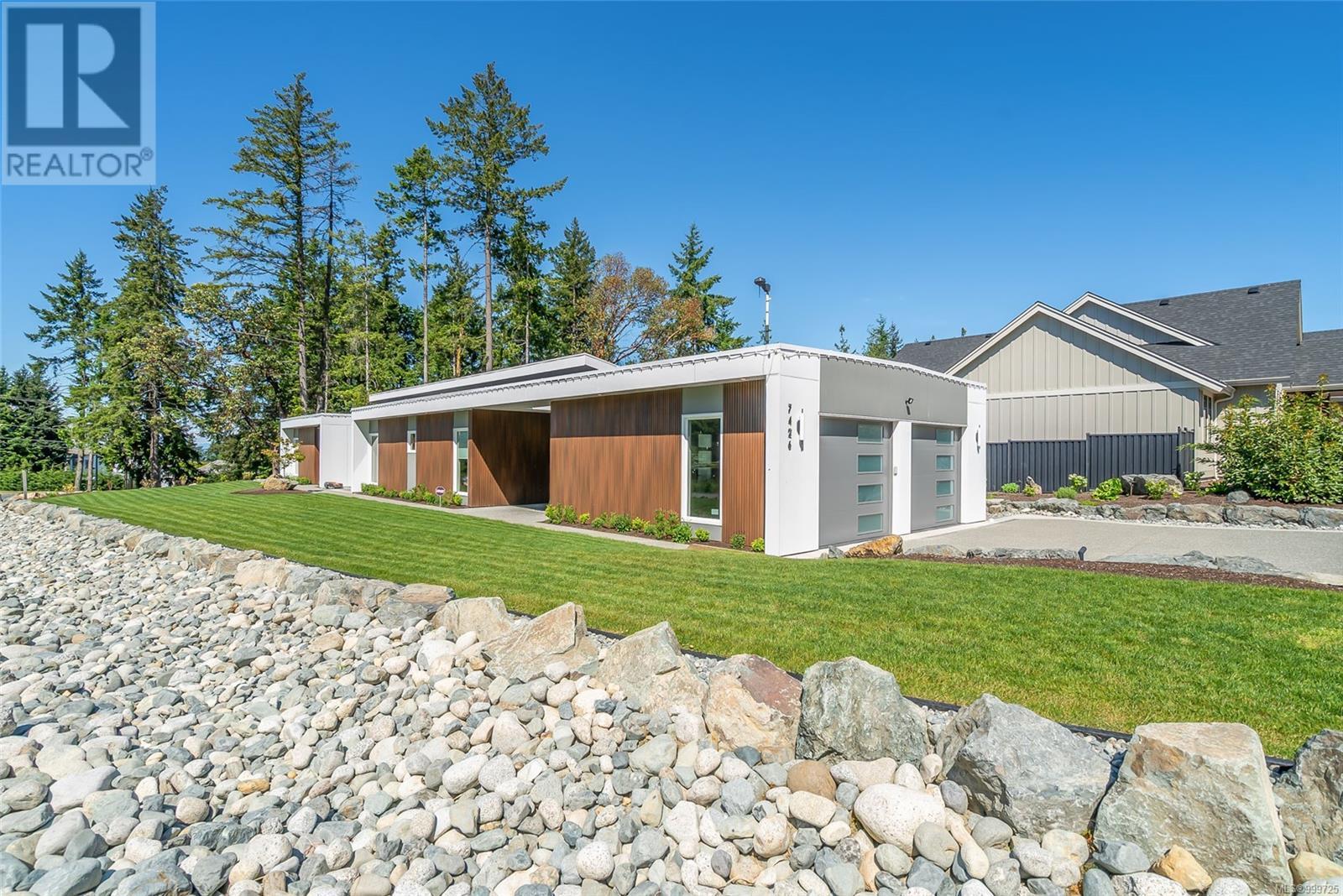 7426 Spence's Way, Lantzville, British Columbia  V0R 2H0 - Photo 48 - 999725