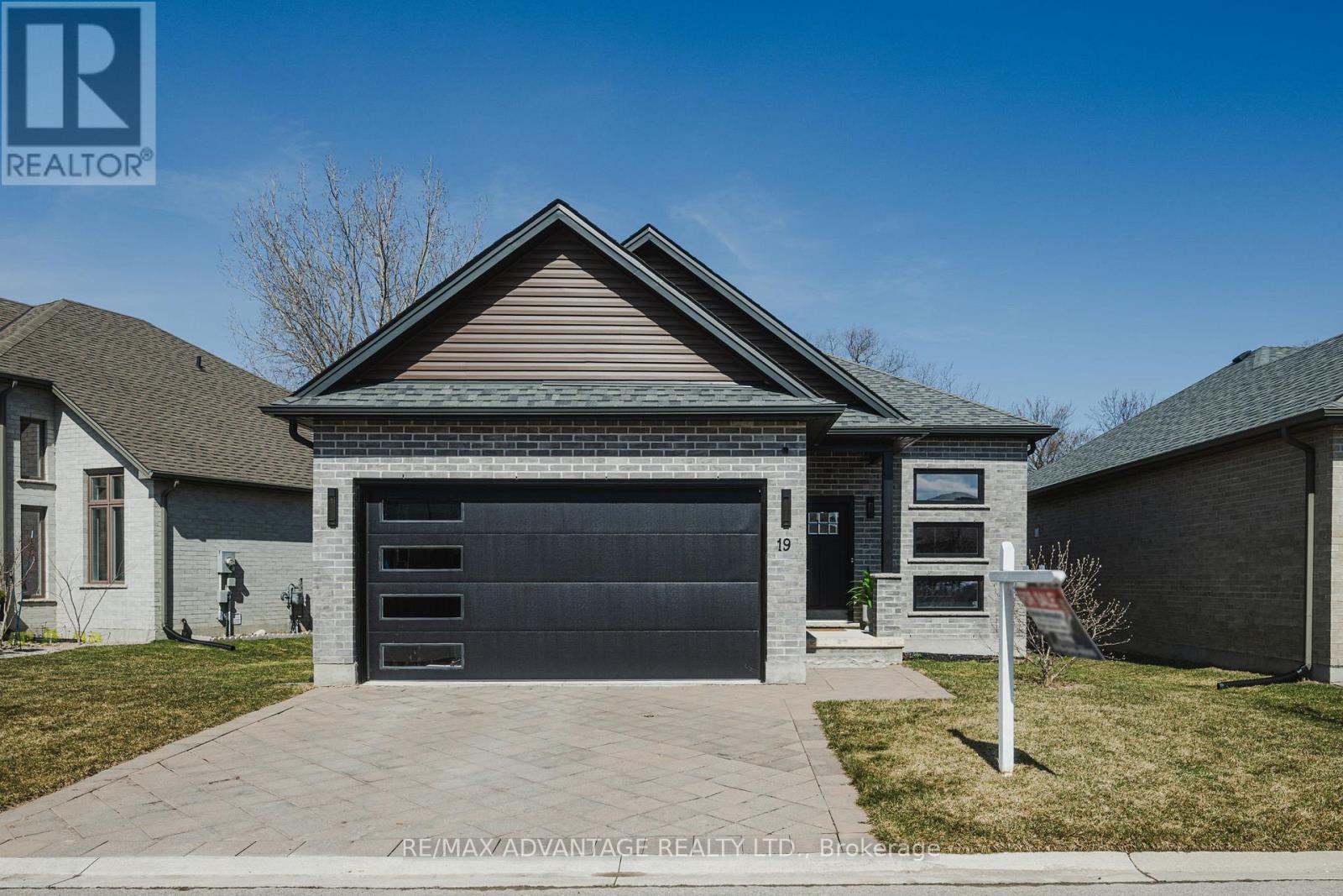 Property at 19 - 1450 NORTH WENIGE DRIVE image 2