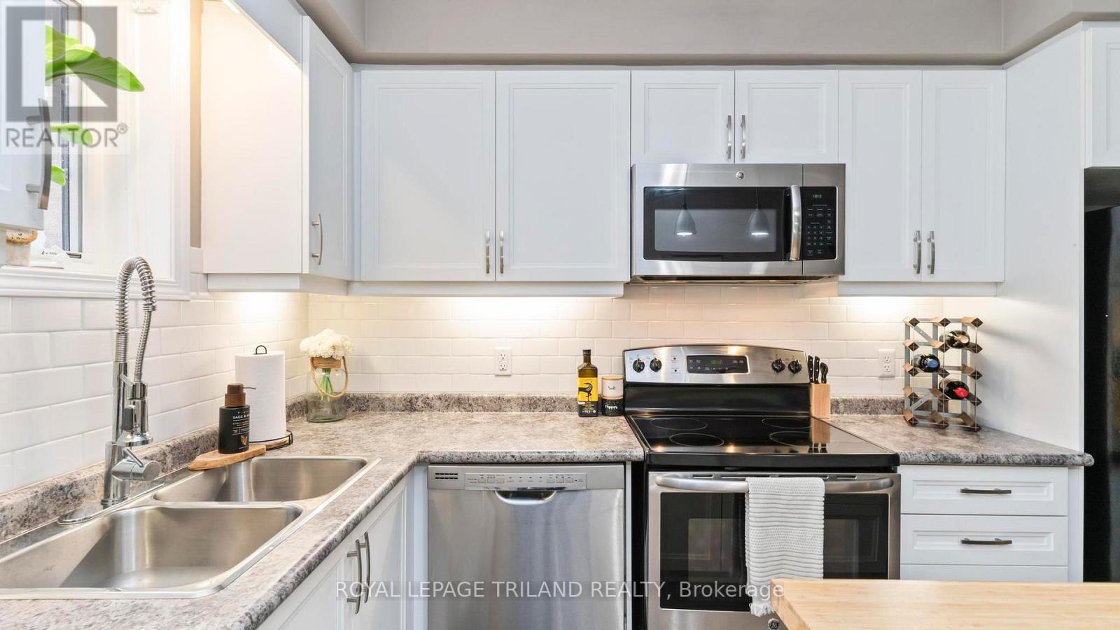 74 - 3200 Singleton Avenue, London South, Ontario  N6L 0C7 - Photo 10 - X12161902