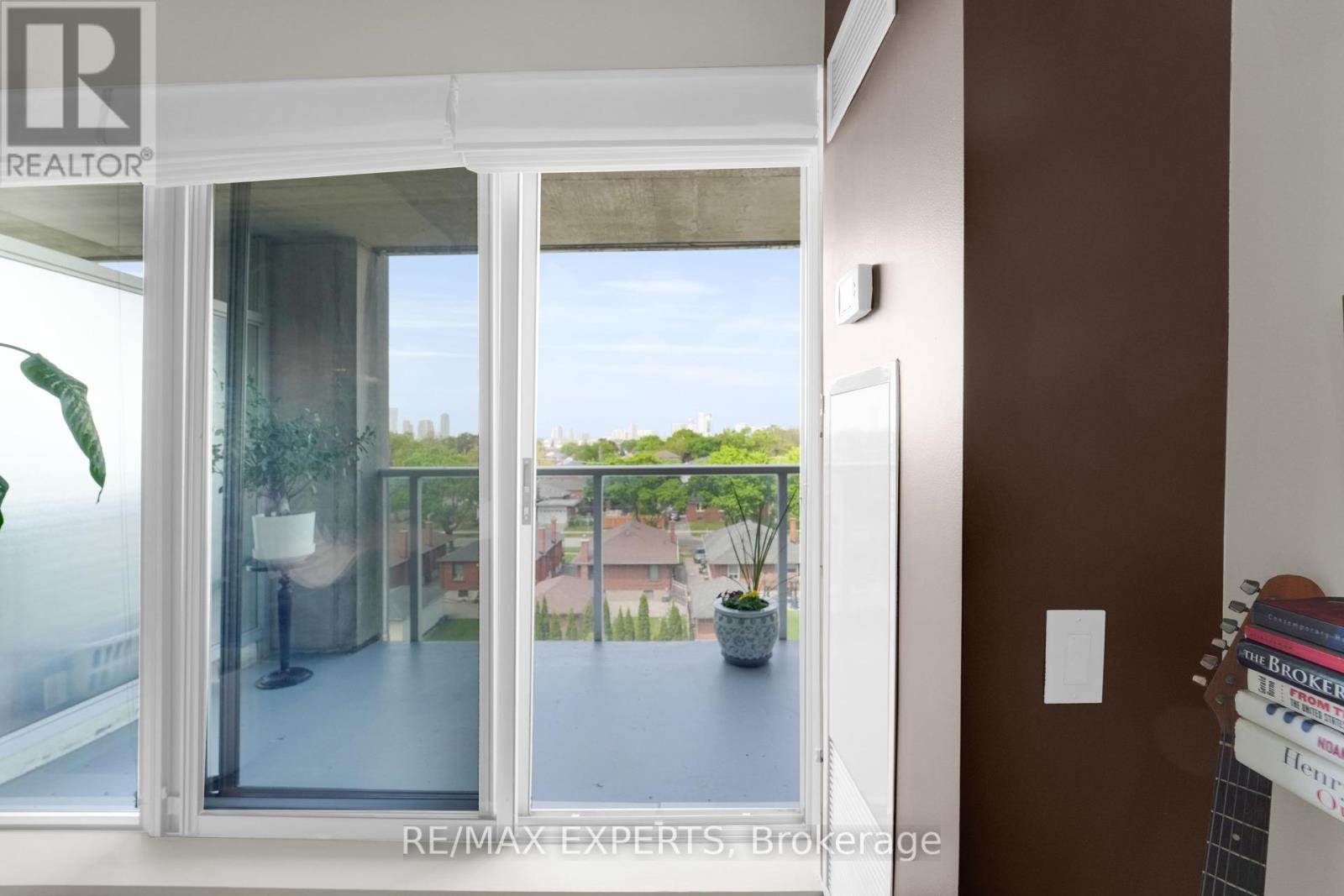 516 - 1050 The Queensway, Toronto, Ontario  M8Z 0A8 - Photo 22 - W12159381
