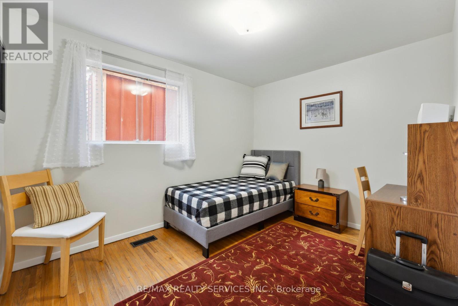 70 Northwood Drive, Brampton, Ontario  L6X 2L2 - Photo 25 - W12158596