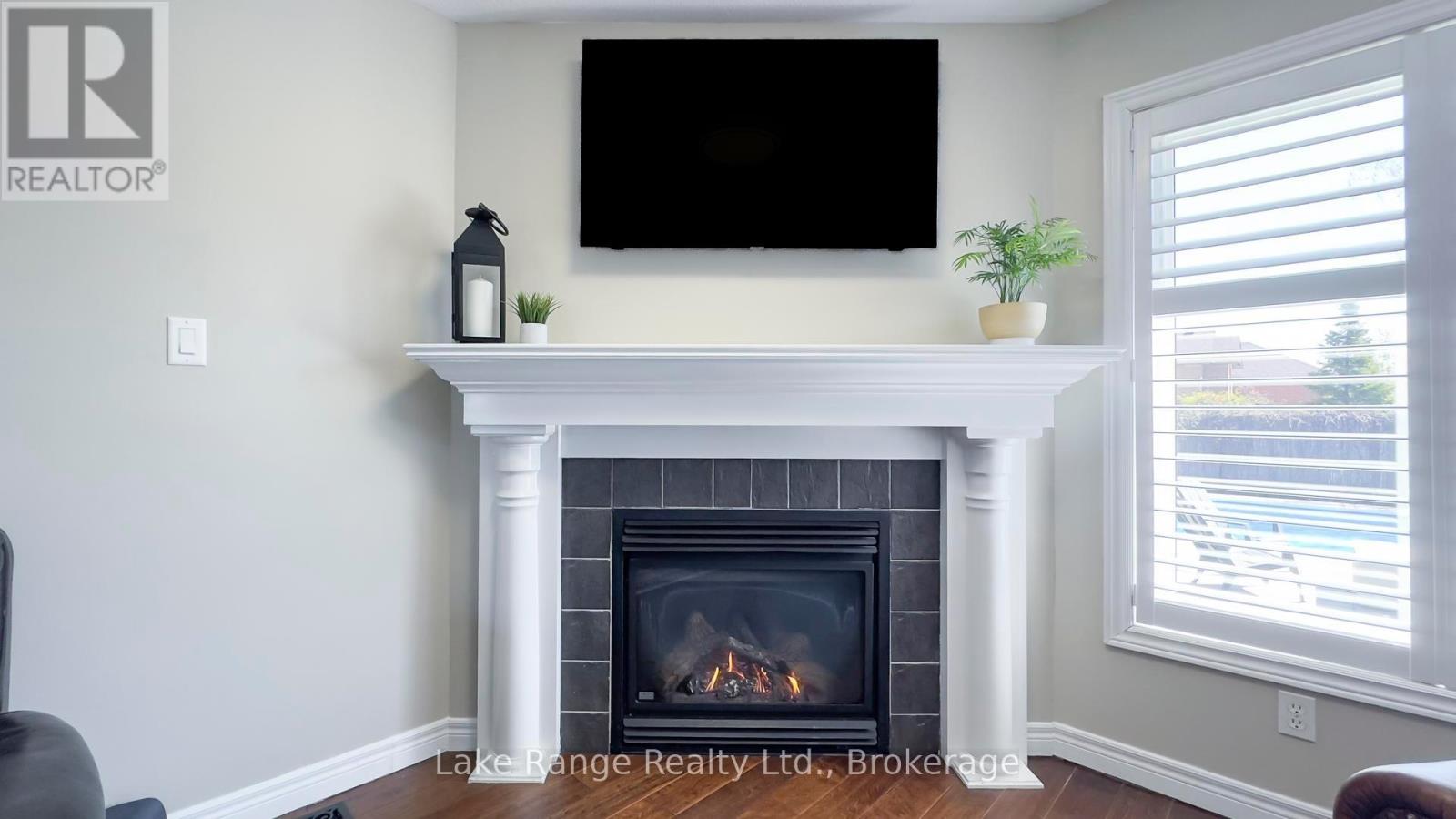 82 Savannah Ridge Drive, Brant (Paris), Ontario  N3L 4G2 - Photo 15 - X12139292