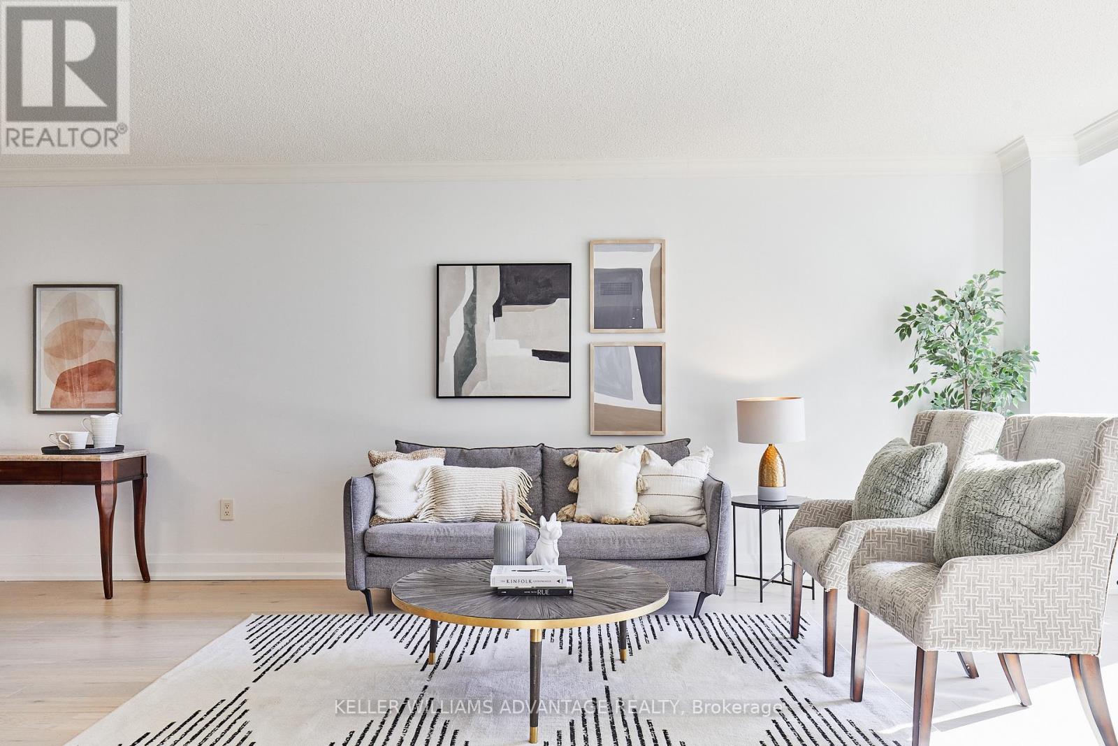 1508 - 2045 Lake Shore Boulevard W, Toronto, Ontario  M8V 2Z6 - Photo 8 - W12159527