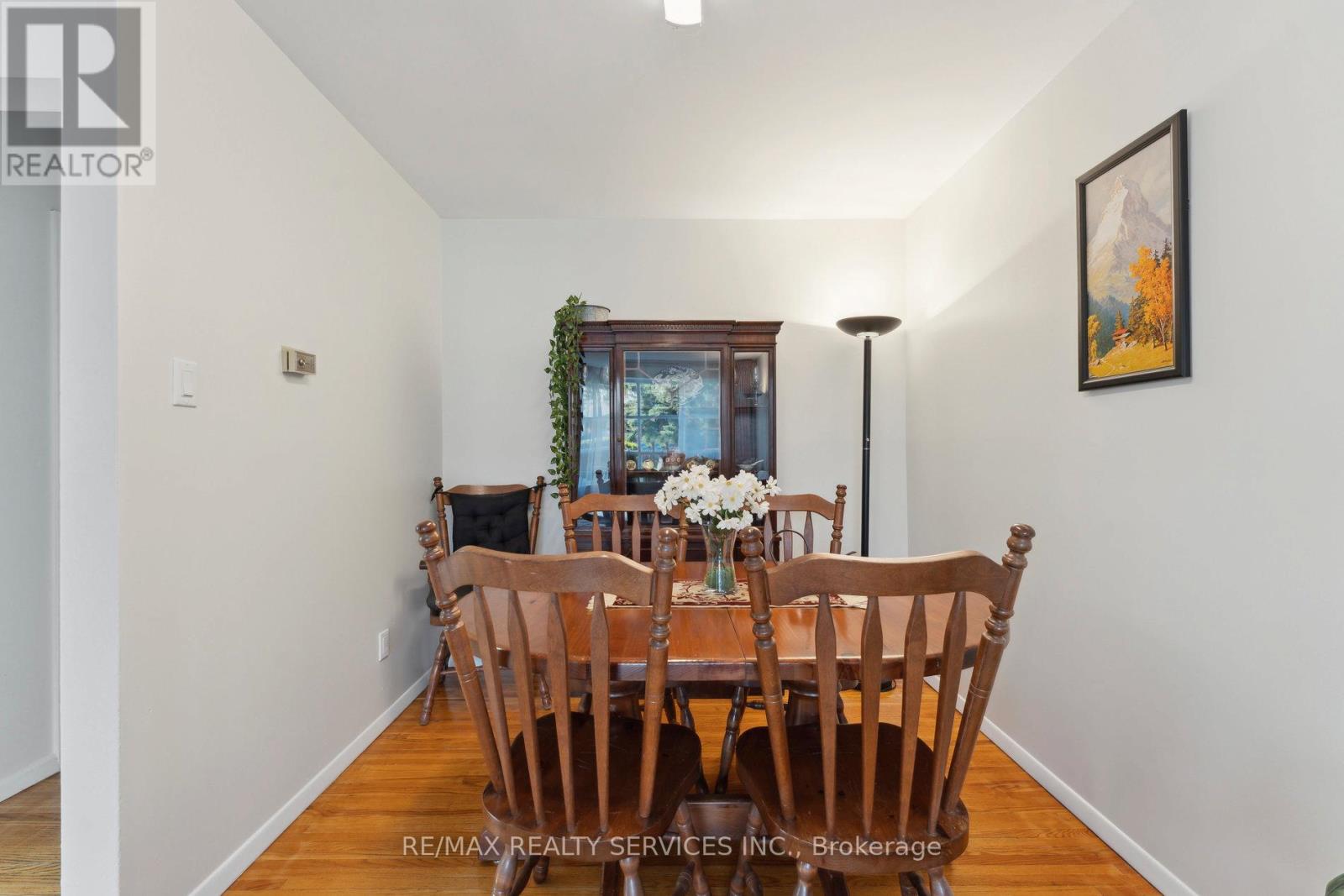70 Northwood Drive, Brampton, Ontario  L6X 2L2 - Photo 18 - W12158596