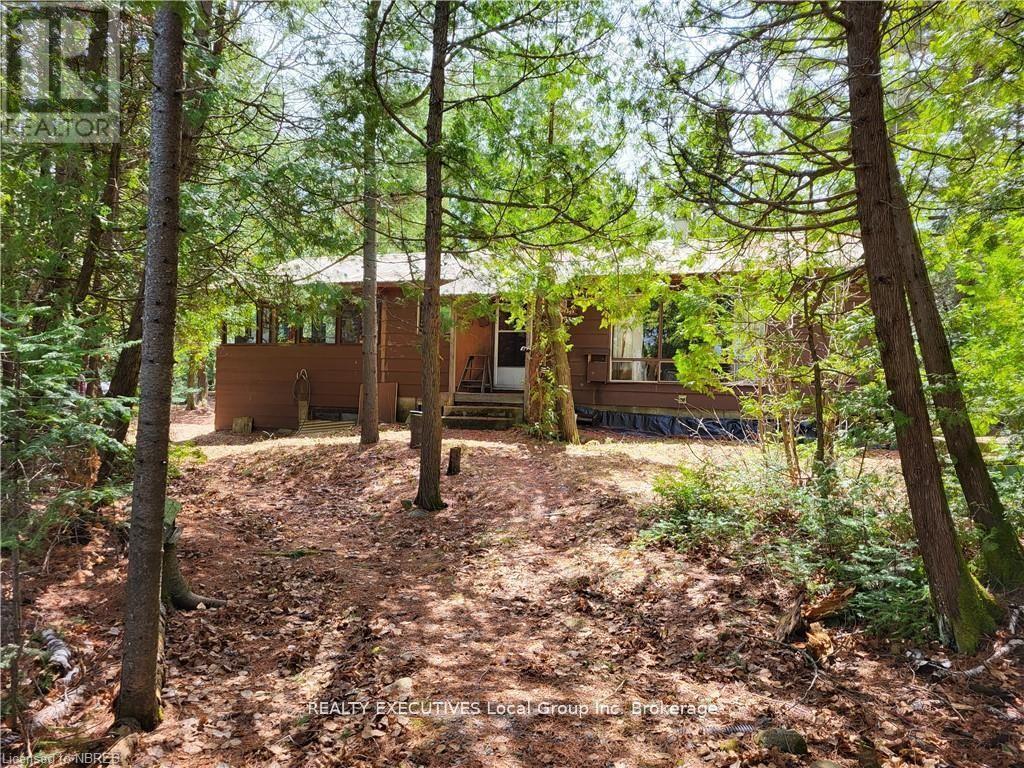 2 Island 939, Temagami, Ontario  P0H 2H0 - Photo 3 - X12161935