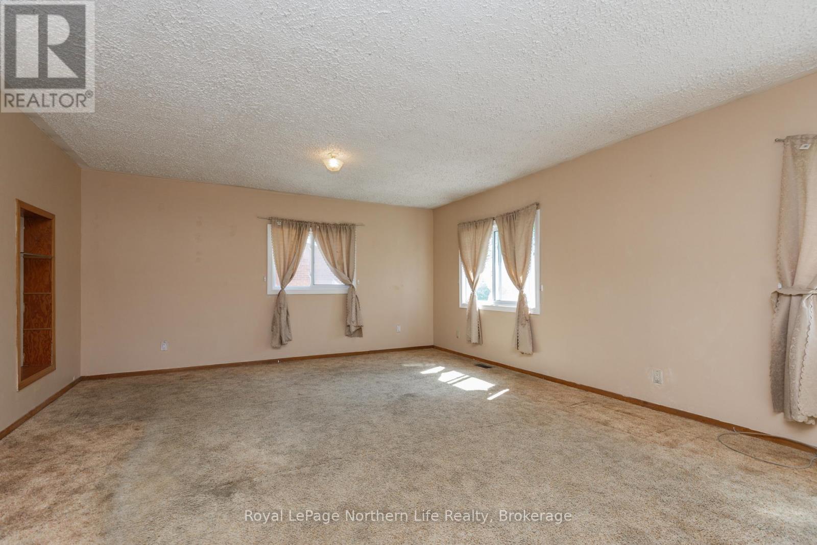 391 Percy Street, North Bay, Ontario  P1B 3N2 - Photo 8 - X12161954