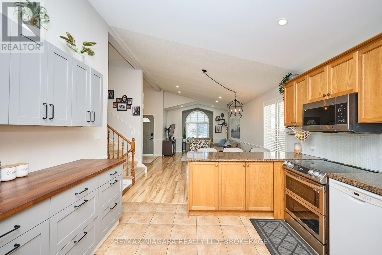 349 Lea Crescent, Welland (West Welland), Ontario  L3C 7J8 - Photo 22 - X12161420