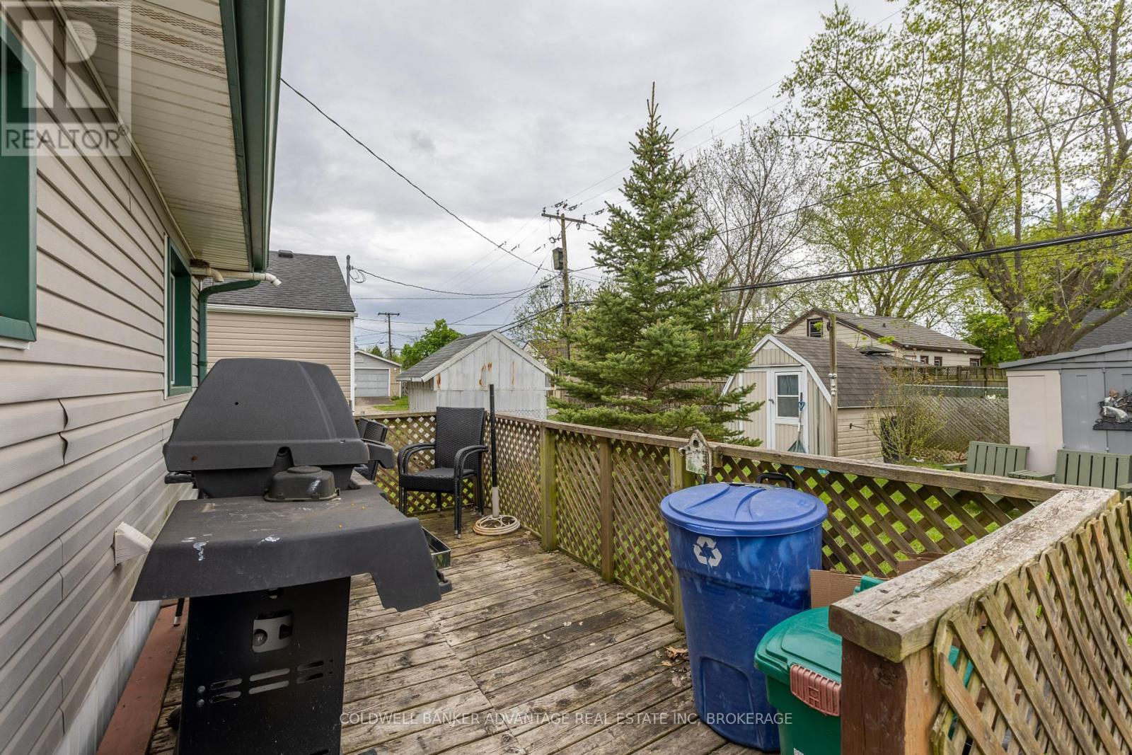 110 Roosevelt Avenue, Welland (Lincoln/crowland), Ontario  L3B 2G4 - Photo 12 - X12161524