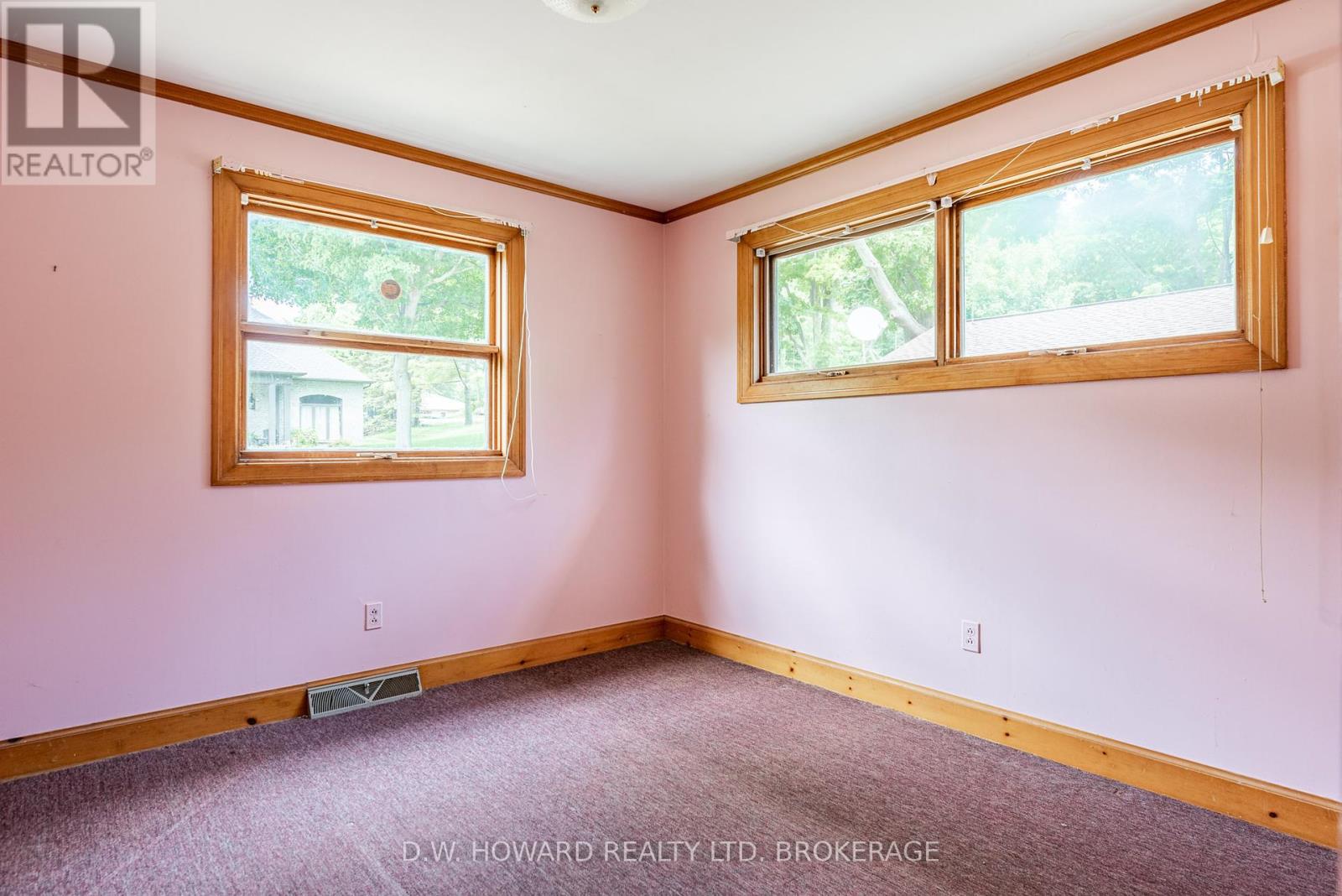 10121 Cedar Crest Road, Wainfleet, Ontario  L3K 5V4 - Photo 29 - X12161762