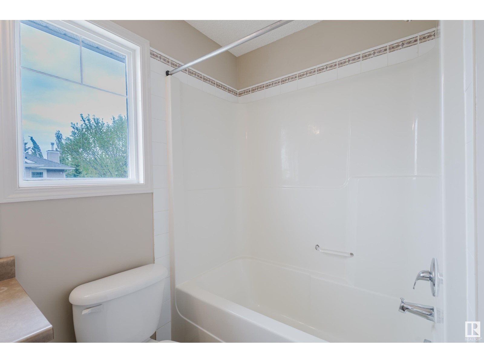 #7 1428 Hodgson Wy Nw, Edmonton, Alberta  T6R 3P8 - Photo 28 - E4437533