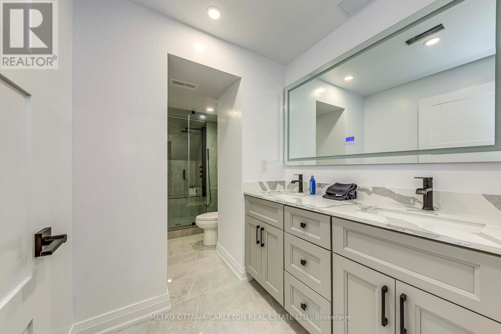 13 Franmar Road, Brampton (Credit Valley), Ontario  L6X 0W3 - Photo 39 - W12161711