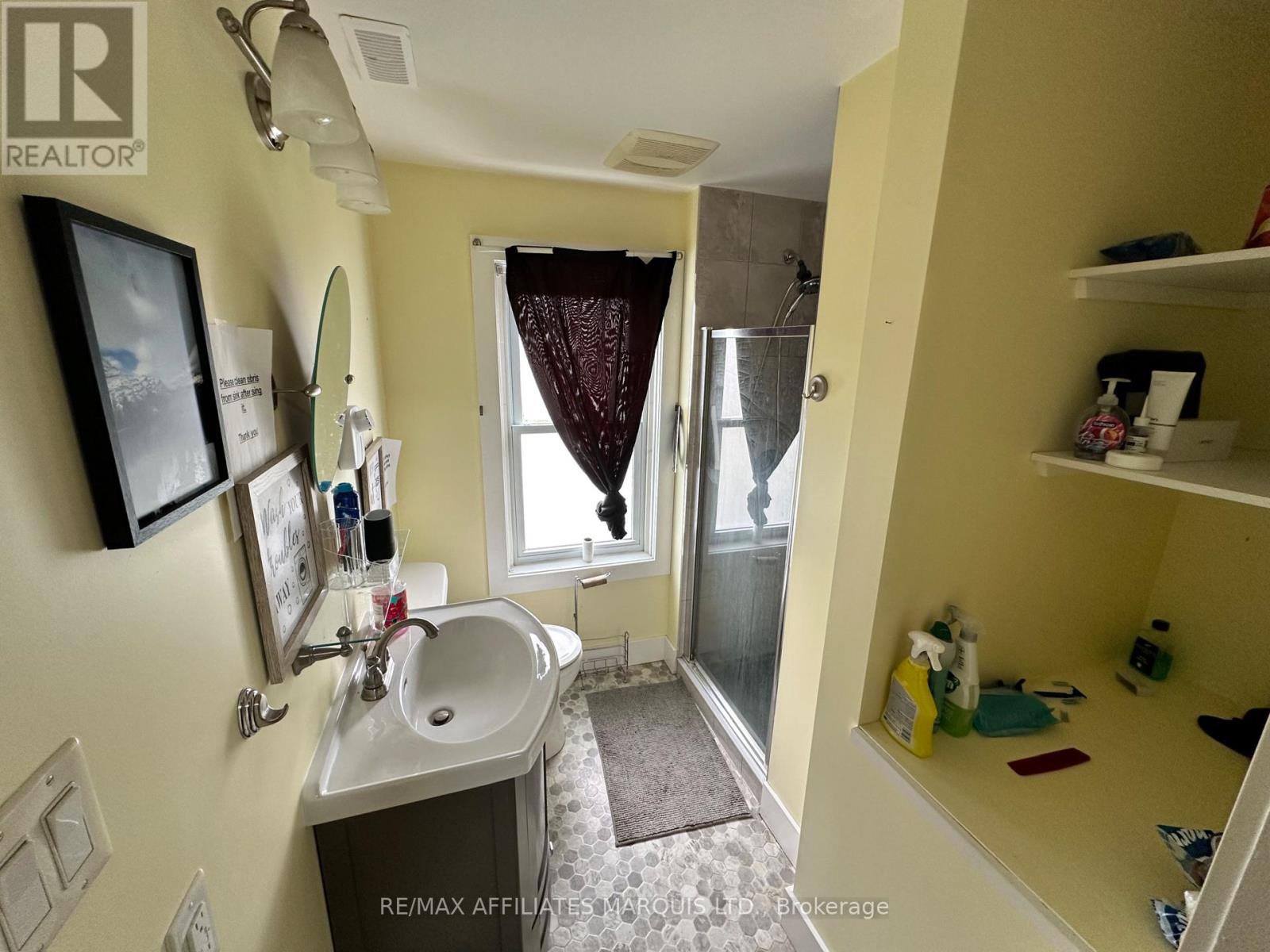227 Alice Street, Cornwall, Ontario  K6H 4R8 - Photo 7 - X12162000