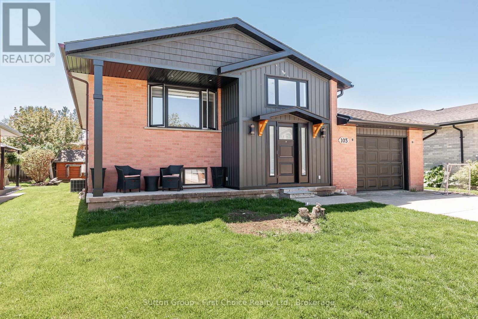 103 Mcgregor Street, Stratford, Ontario  N4Z 1G6 - Photo 3 - X12161608