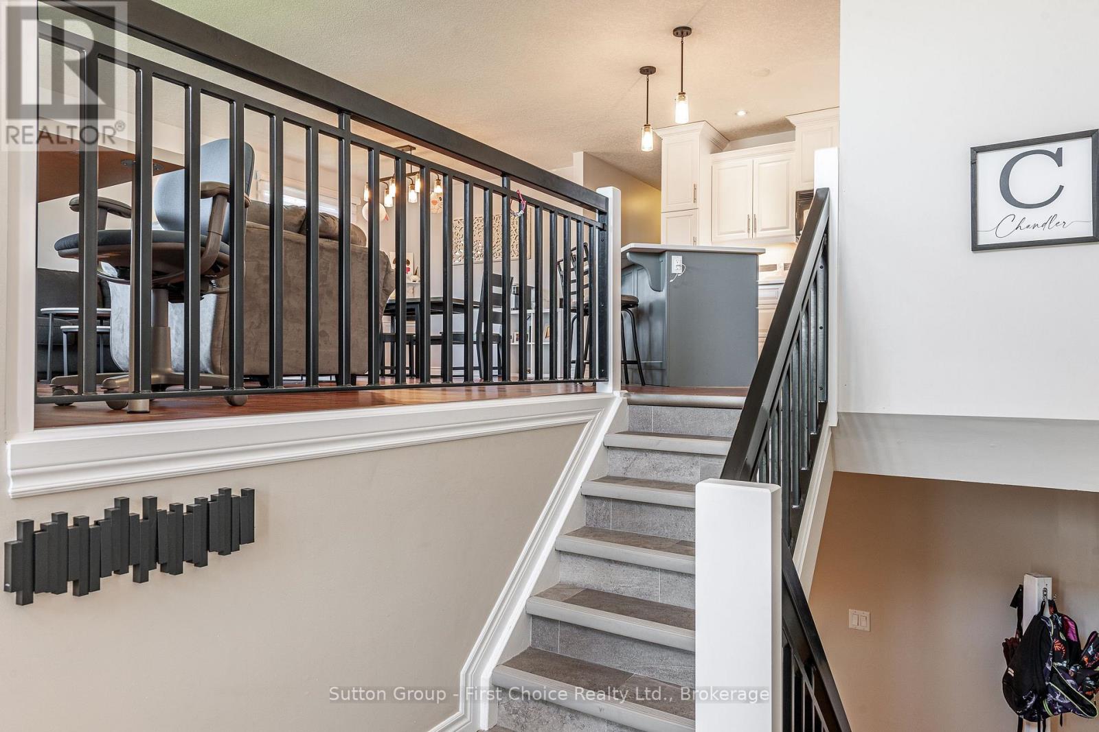 103 Mcgregor Street, Stratford, Ontario  N4Z 1G6 - Photo 5 - X12161608
