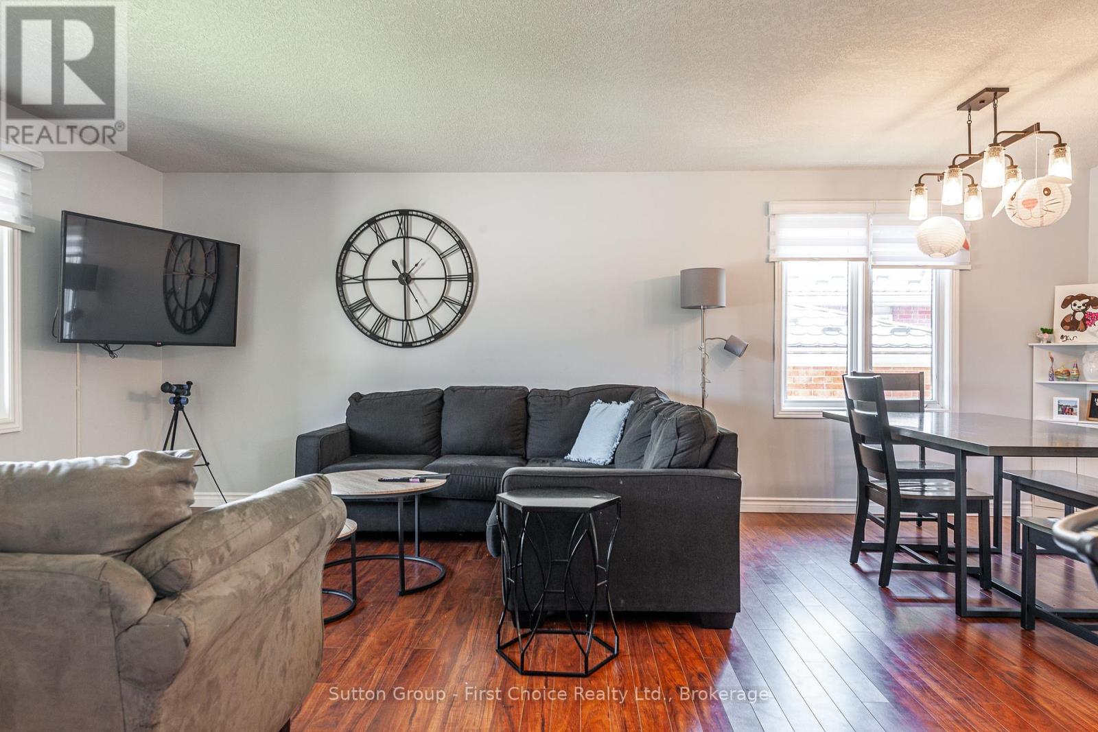 103 Mcgregor Street, Stratford, Ontario  N4Z 1G6 - Photo 7 - X12161608