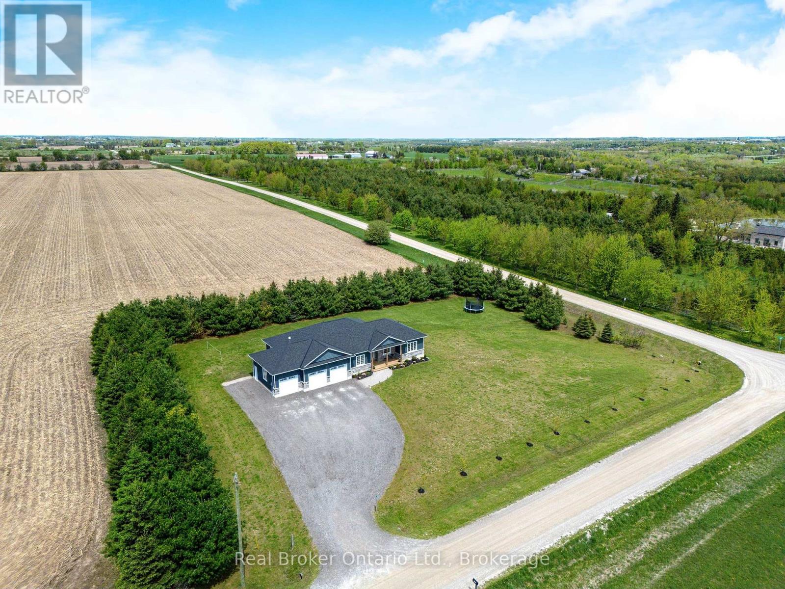 142401 15 Side Road, East Garafraxa, Ontario  L9W 7K9 - Photo 4 - X12161667