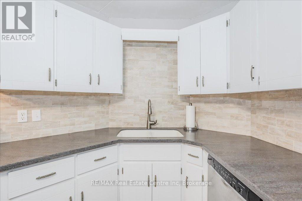 802 - 22 Marilyn Drive, Guelph, Ontario  N1H 7T1 - Photo 17 - X12161837