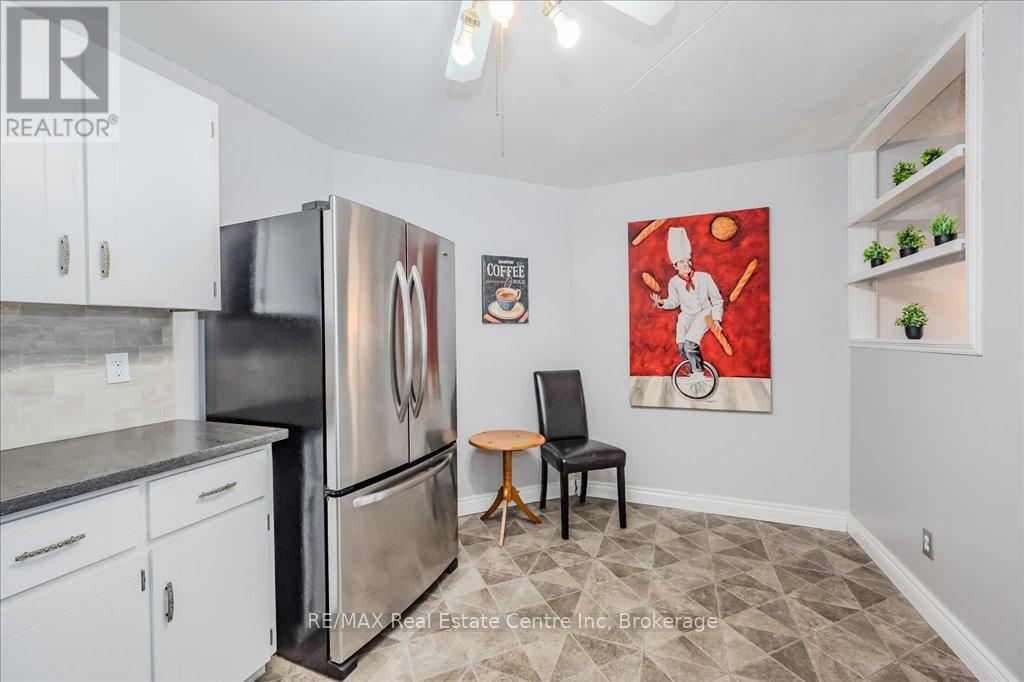 802 - 22 Marilyn Drive, Guelph, Ontario  N1H 7T1 - Photo 19 - X12161837