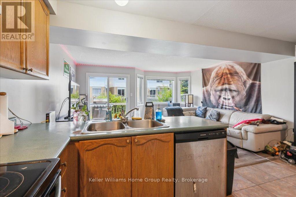 92 Rodgers Road, Guelph, Ontario  N1G 4Z5 - Photo 14 - X12161859