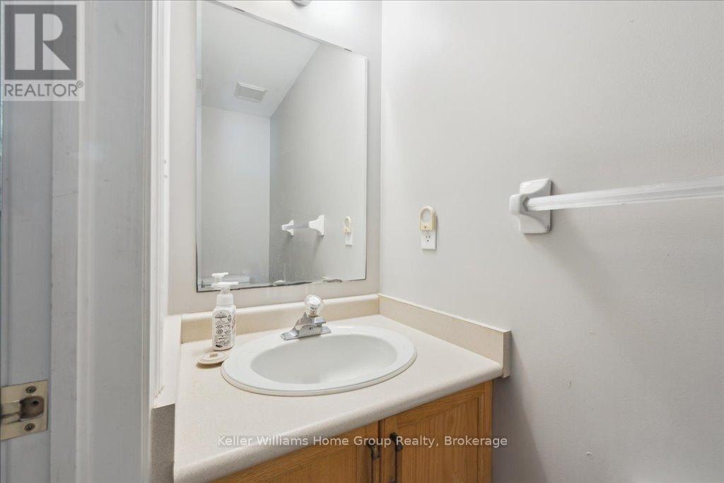 92 Rodgers Road, Guelph, Ontario  N1G 4Z5 - Photo 16 - X12161859