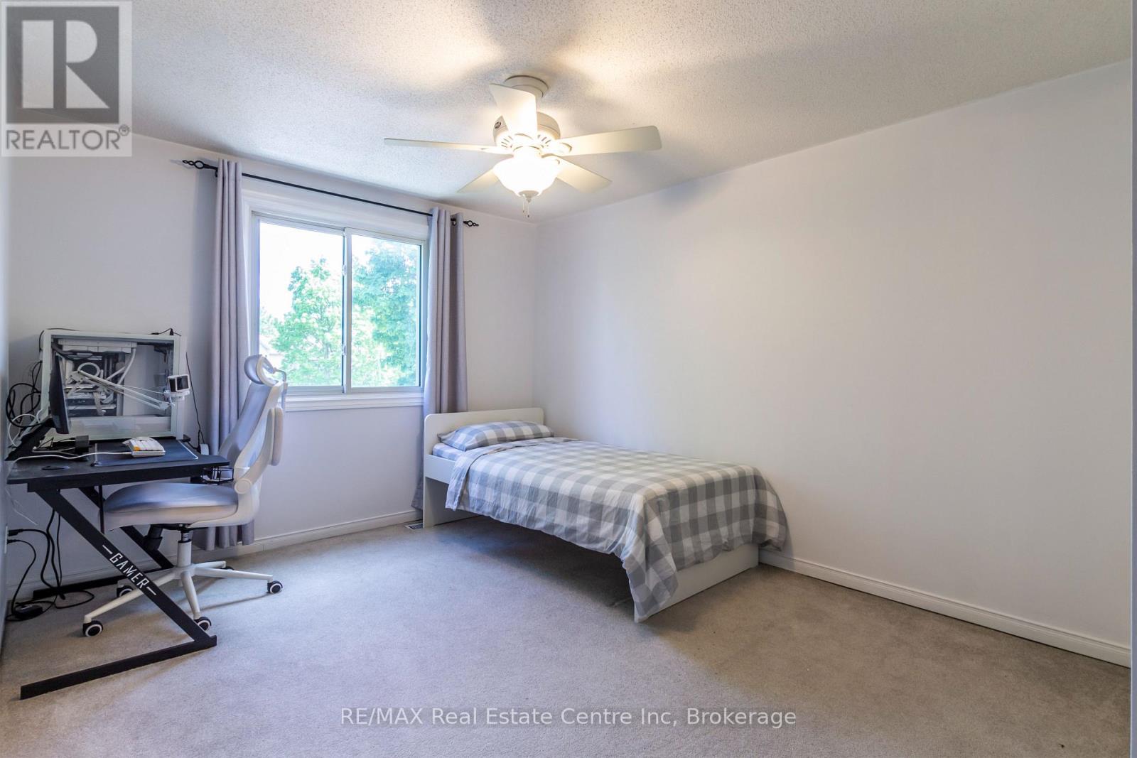 61 Grandridge Crescent, Guelph, Ontario  N1H 8G2 - Photo 15 - X12161860