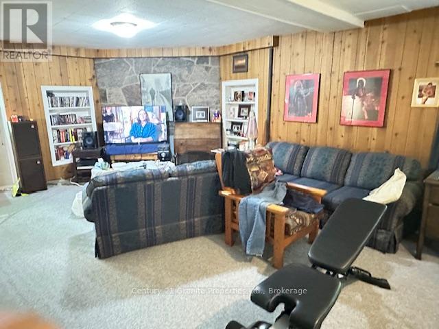 45 Isabella Street, Parry Sound, Ontario  P2A 1M4 - Photo 41 - X12161990