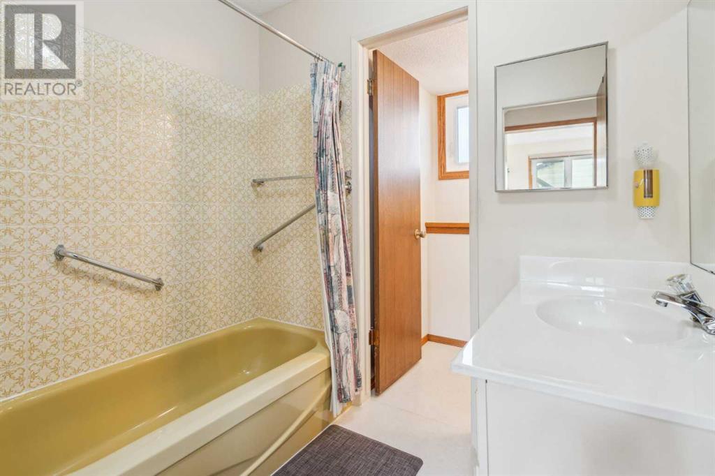 156 Whiteview Close Ne, Calgary, Alberta  T1Y 1R2 - Photo 19 - A2208738
