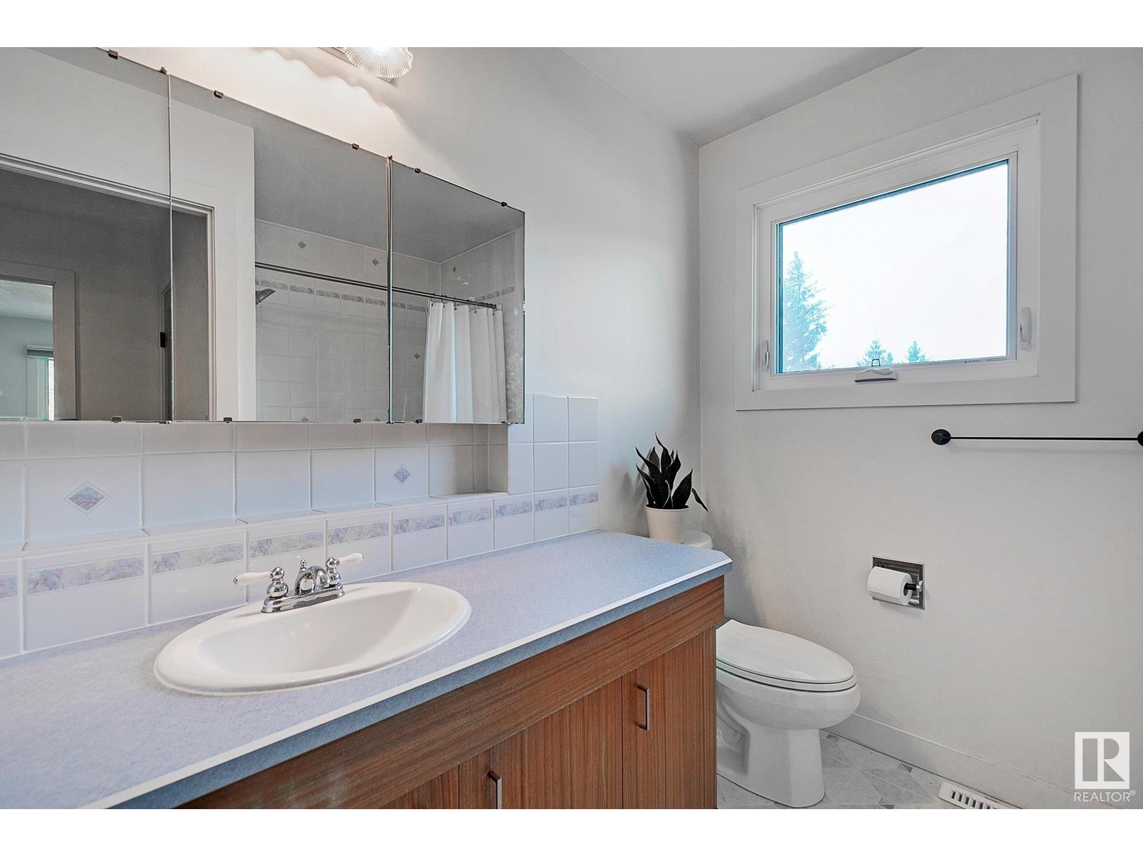 7711 154a St Nw, Edmonton, Alberta  T5R 1V3 - Photo 26 - E4437530