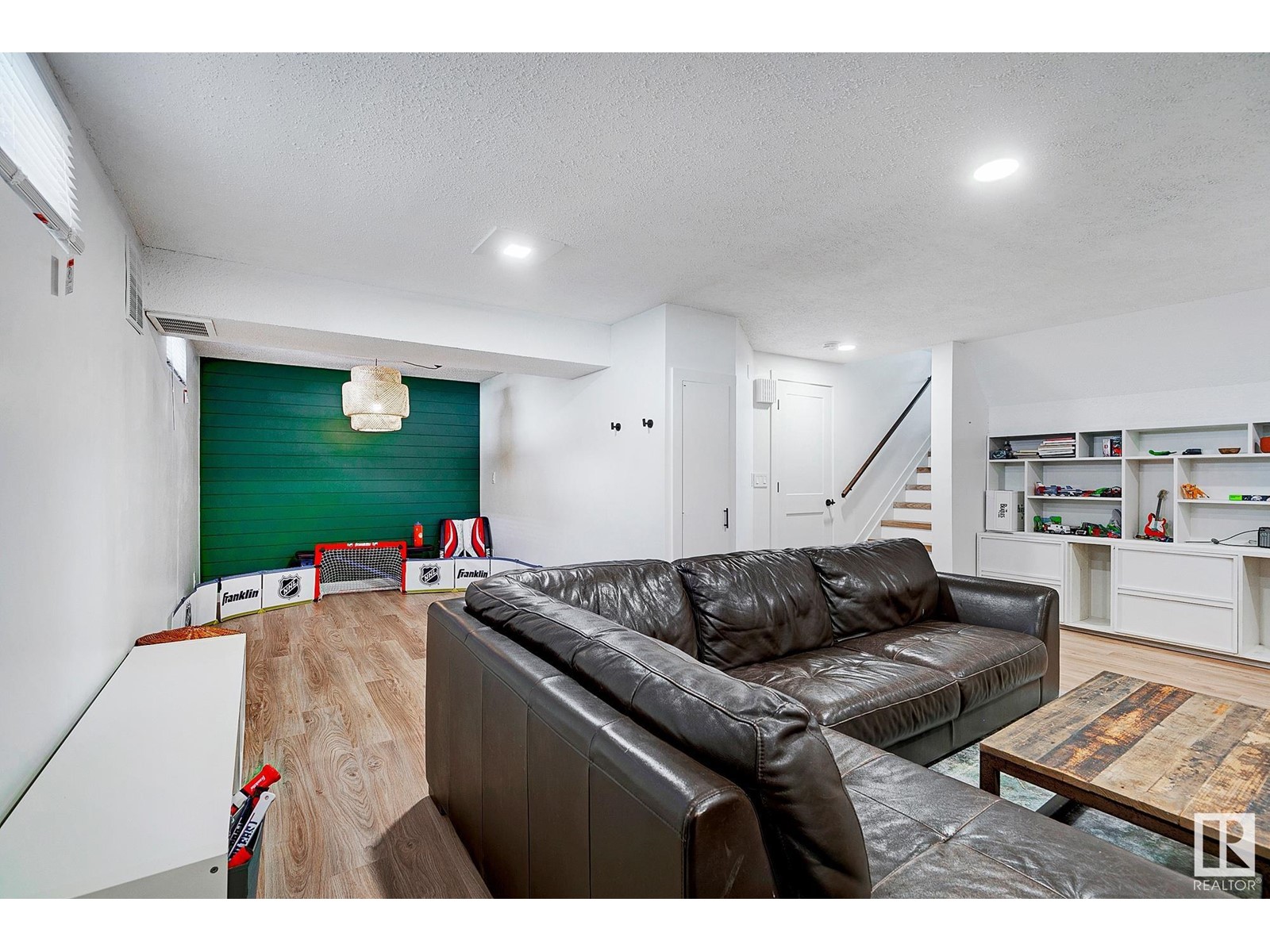 7711 154a St Nw, Edmonton, Alberta  T5R 1V3 - Photo 39 - E4437530