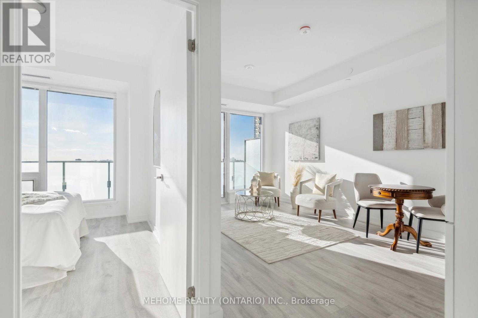 S1408 - 8 Olympic Gdn Drive, Toronto, Ontario  M2M 0B9 - Photo 4 - C12135242