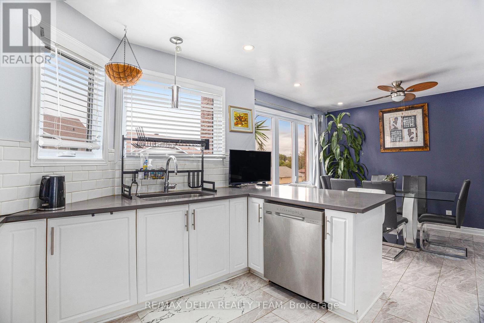 2062 Riviera Street, Clarence-Rockland, Ontario  K4K 1J4 - Photo 7 - X12161407