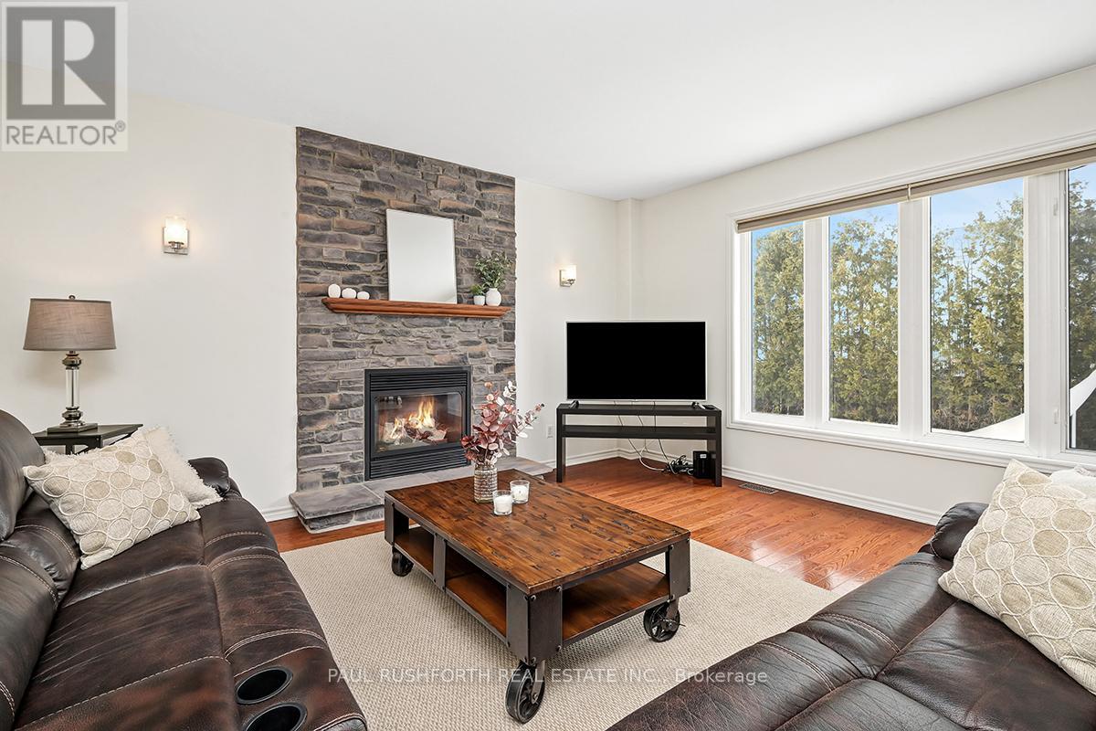 1894 Springridge Drive, Ottawa, Ontario  K4A 4P9 - Photo 14 - X12161558