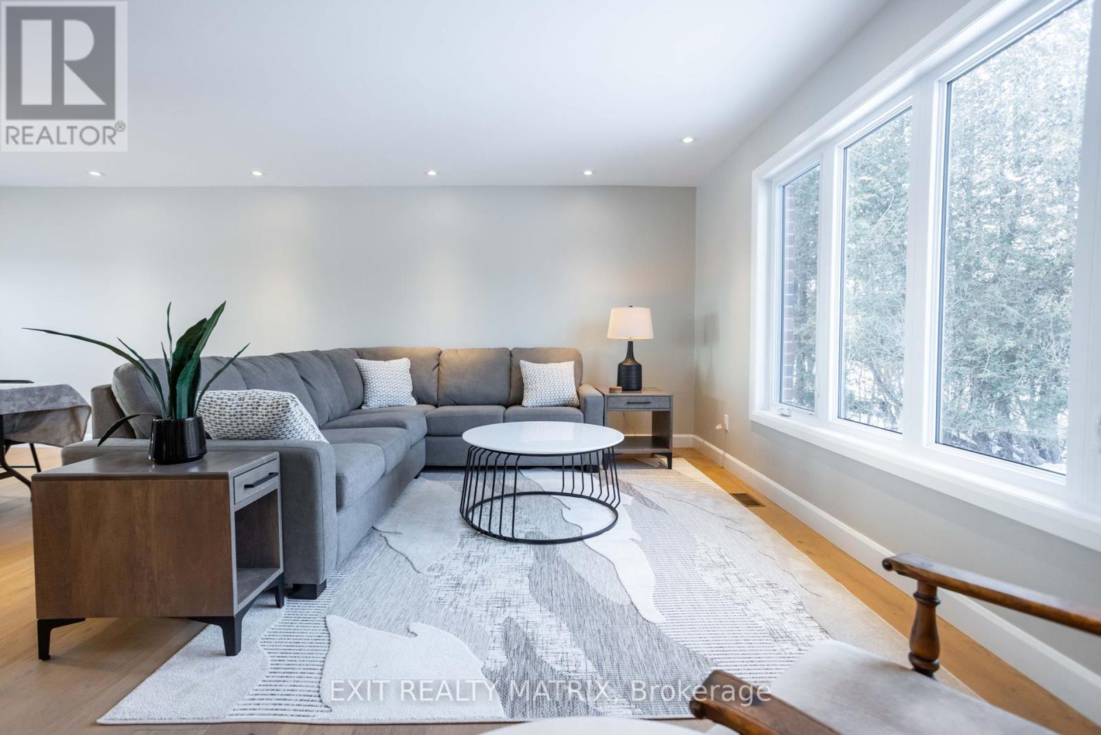2418 Rideau Road, Ottawa, Ontario  K1X 1B2 - Photo 8 - X12161701