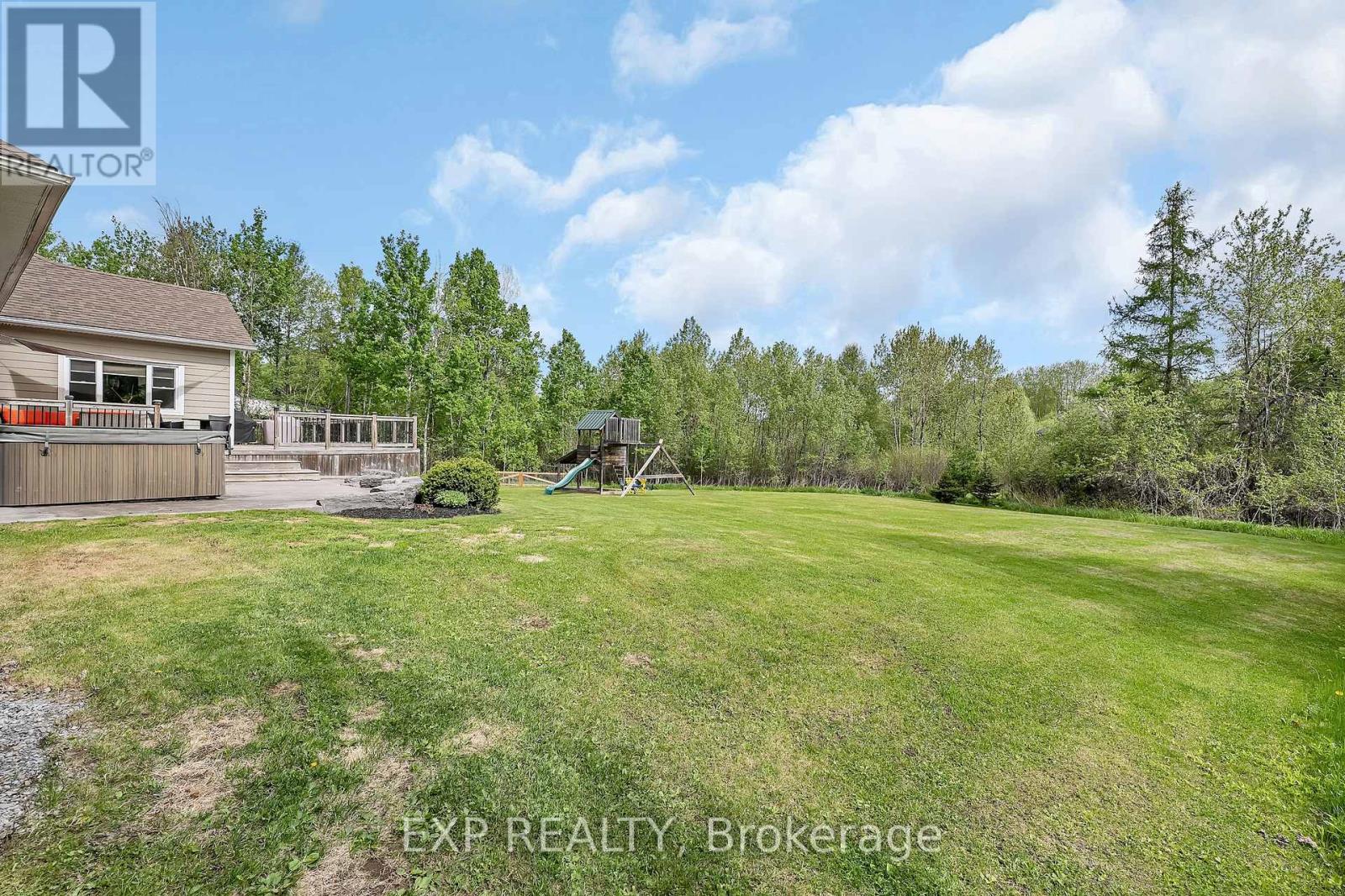 155 Wilbert Cox Drive, Ottawa, Ontario  K0A 1L0 - Photo 40 - X12161755