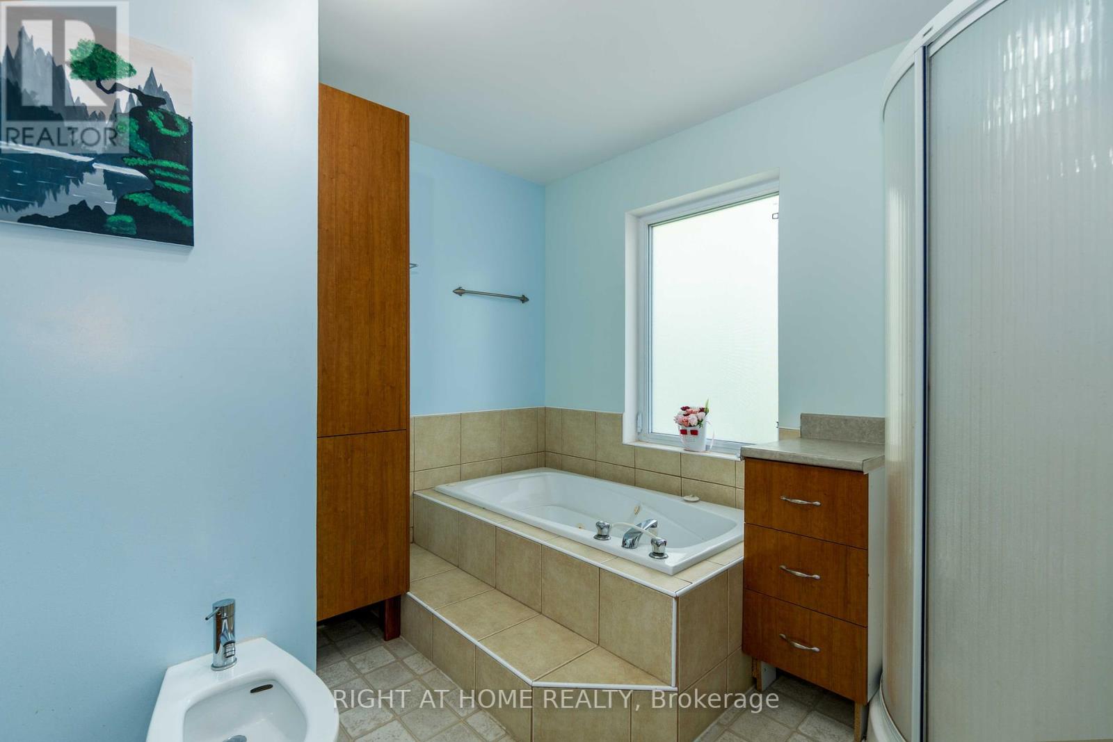104 & 110 Highview Drive, Ottawa, Ontario  K0A 3M0 - Photo 18 - X12161864