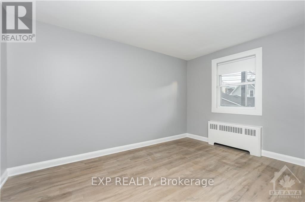 214 Carillon Street, Ottawa, Ontario  K1L 5X8 - Photo 10 - X12161952