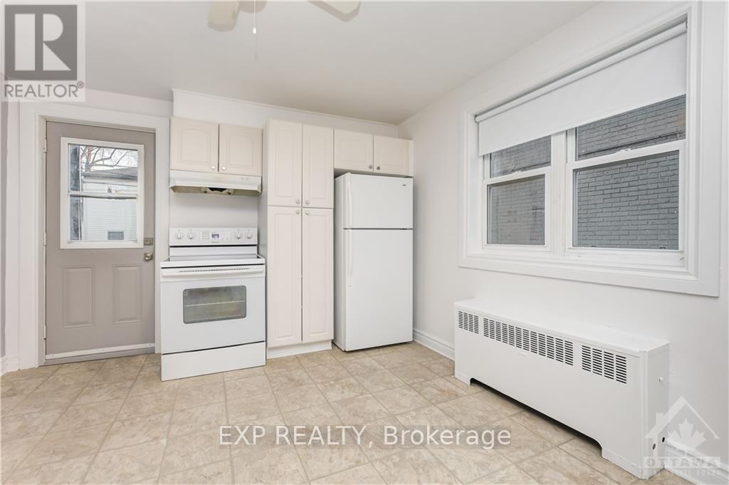 214 Carillon Street, Ottawa, Ontario  K1L 5X8 - Photo 9 - X12161952