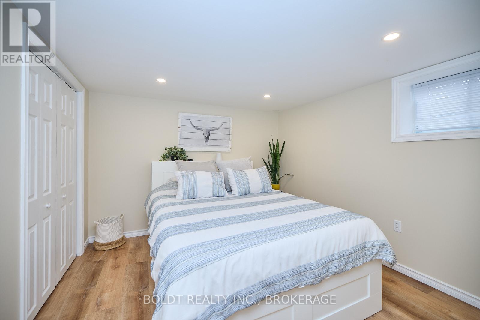 79 Devon Road, St. Catharines, Ontario  L2N 1X5 - Photo 21 - X12069835