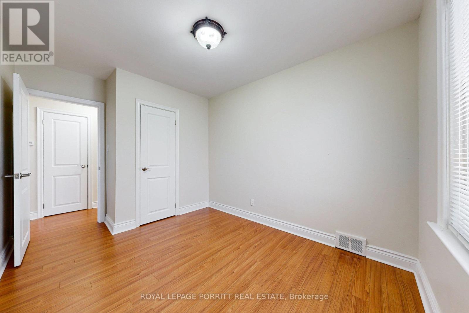 3 Orianna Drive, Toronto, Ontario  M8W 4M8 - Photo 20 - W12158393