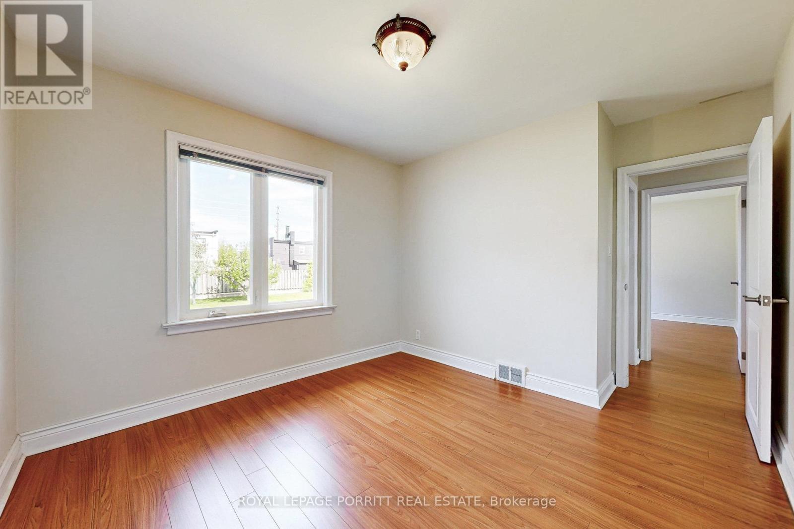3 Orianna Drive, Toronto, Ontario  M8W 4M8 - Photo 22 - W12158393
