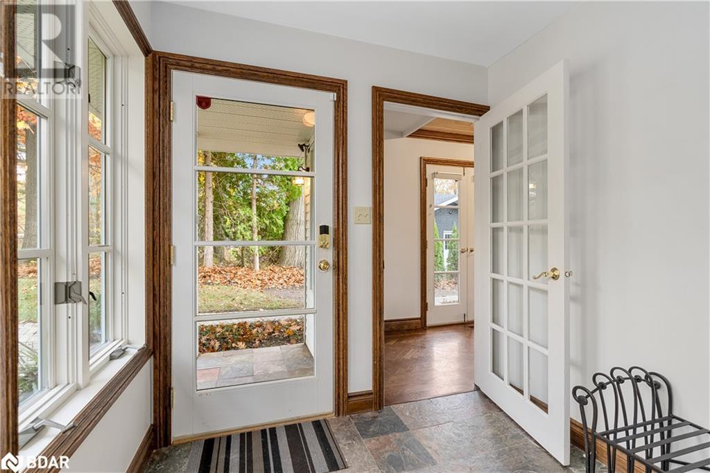 Property at 23 BARRIE Terrace image 5