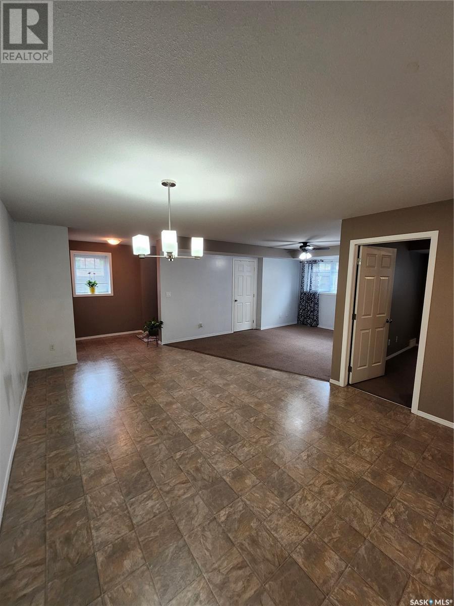 1 1507 19th Street W, Saskatoon, Saskatchewan  S7M 3R1 - Photo 8 - SK006429