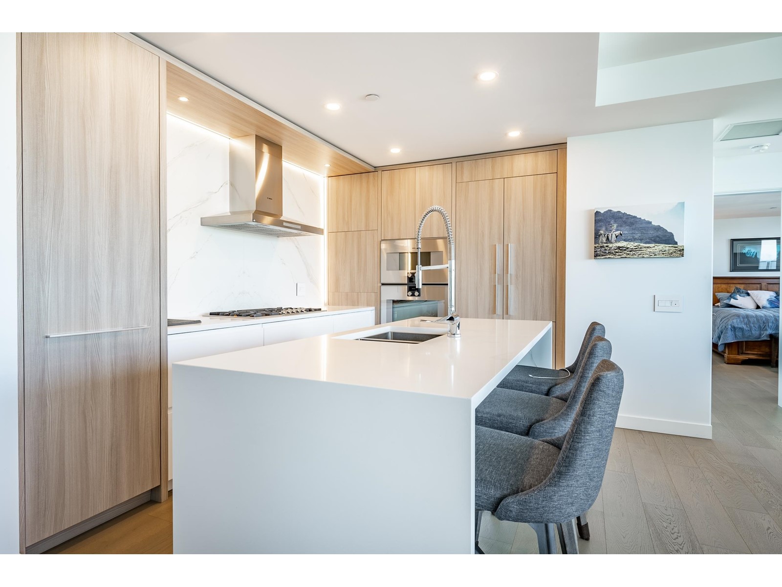 1503 15165 Thrift Avenue, White Rock, British Columbia  V4B 0C1 - Photo 14 - R3004123