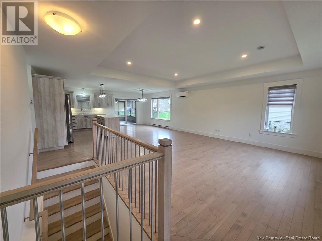Property at 44 Venetian Drive image 5