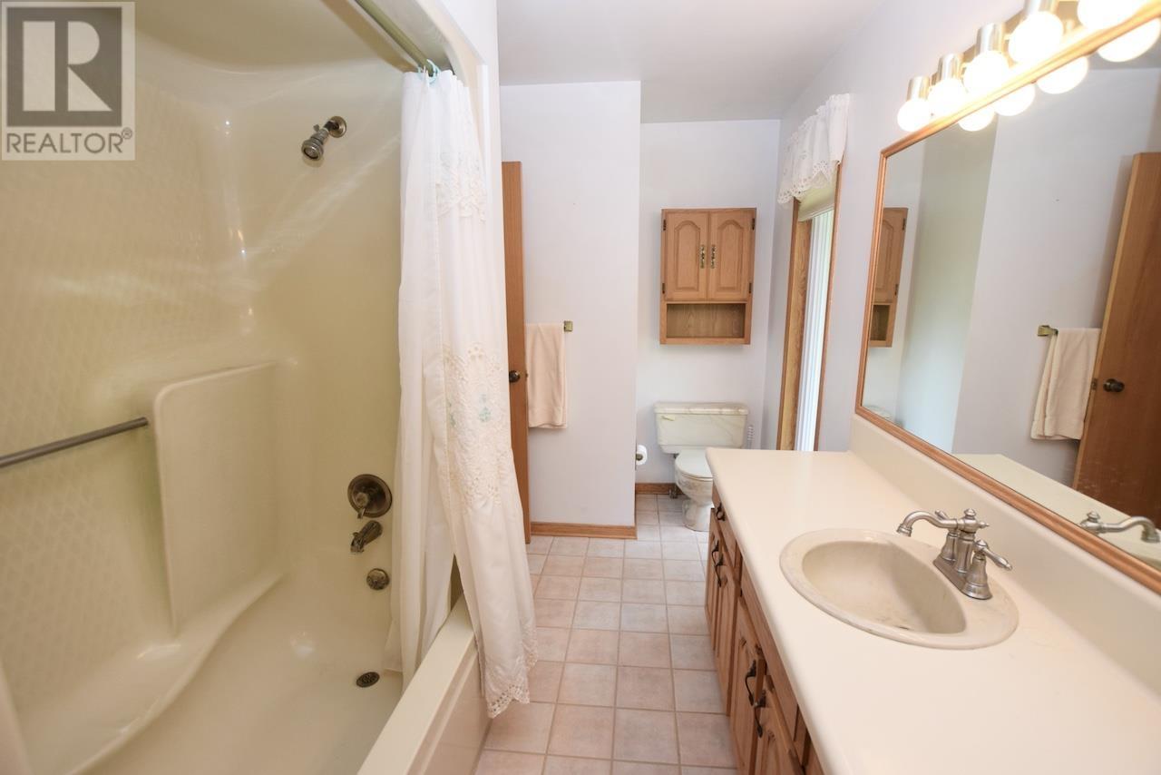 9 Kennedy Rd, Blind River, Ontario  P0R 1B0 - Photo 21 - SM250163