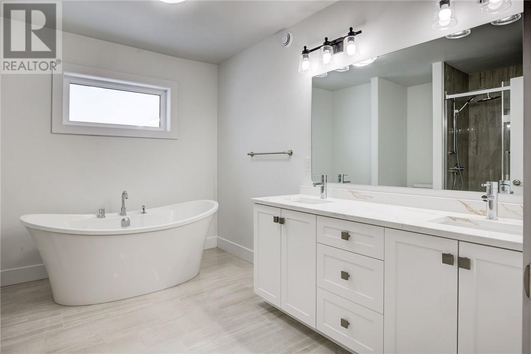 831 Moonrock, Sudbury, Ontario  P3E 5Z5 - Photo 19 - 2120415
