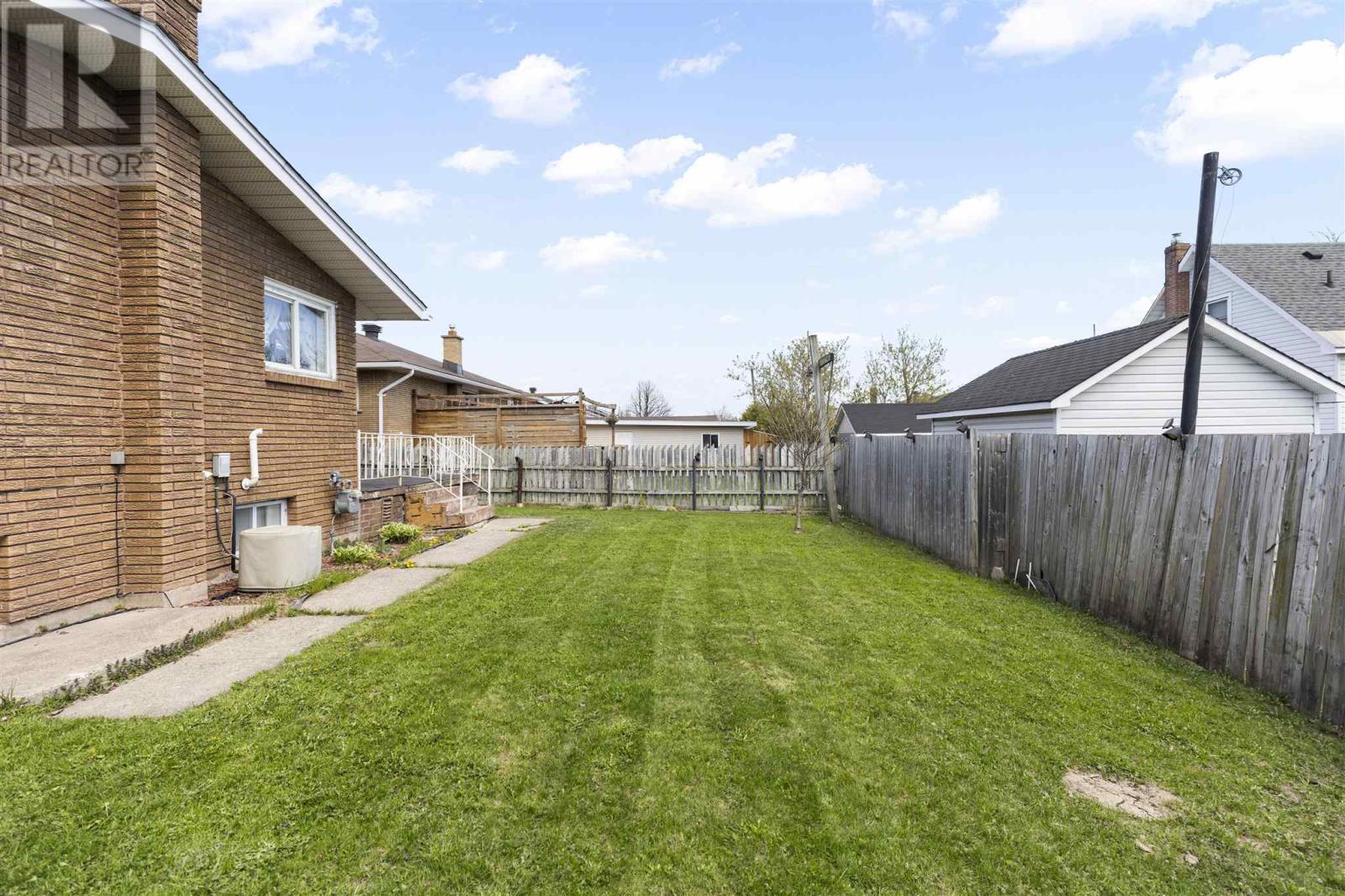 25 Raymond St, Sault Ste. Marie, Ontario  P6C 2E5 - Photo 28 - SM251189