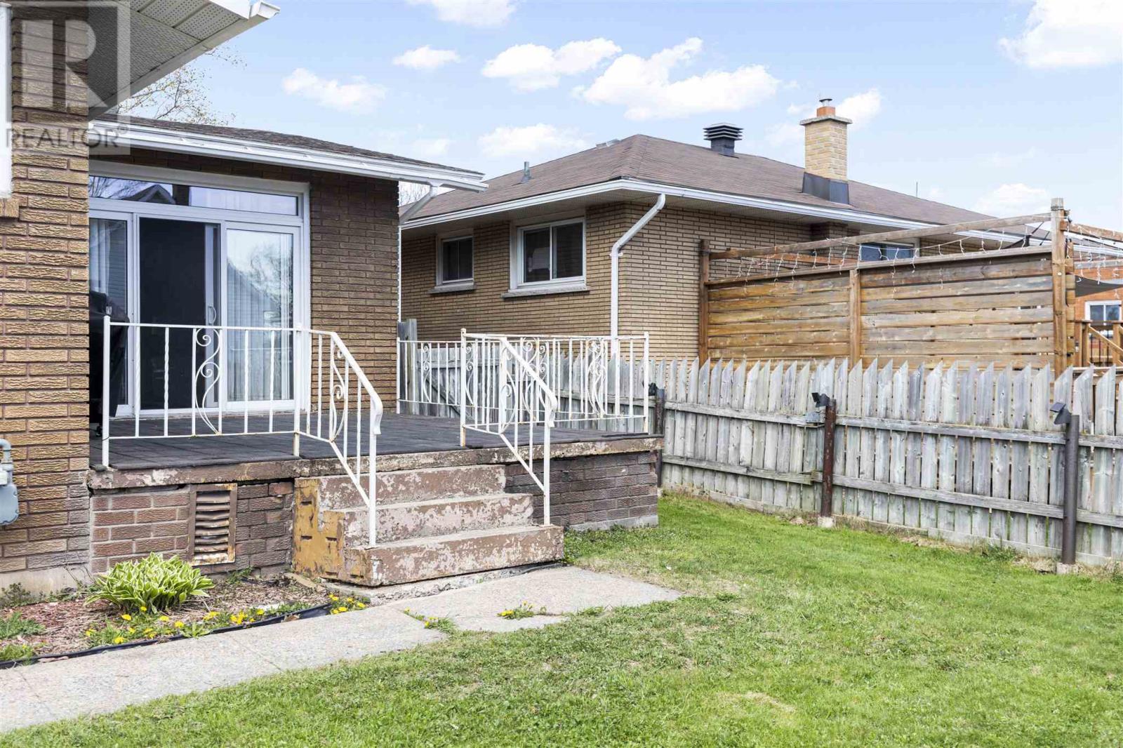 25 Raymond St, Sault Ste. Marie, Ontario  P6C 2E5 - Photo 29 - SM251189