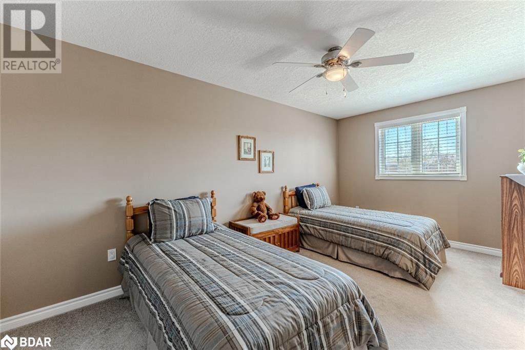 64 Summerset Drive, Barrie, Ontario  L4N 0B1 - Photo 12 - 40727441